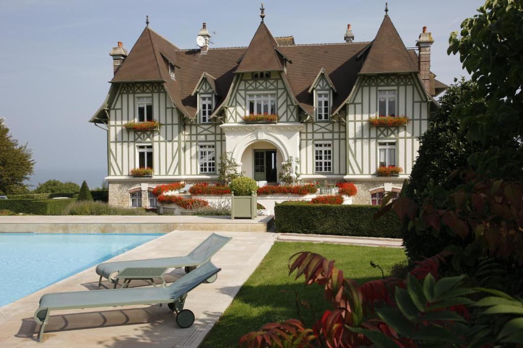 Manoir De Benerville Bed and Breakfast Deauville Buitenkant foto