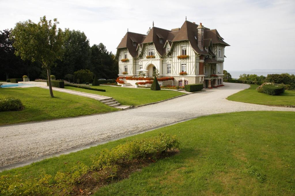 Manoir De Benerville Bed and Breakfast Deauville Buitenkant foto